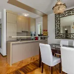 Apartment Pet Friendly In With Wifi Banjol
